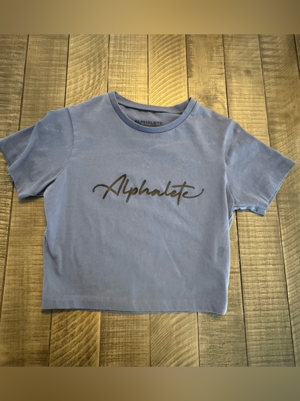 Alphalete Womens Short Sleeve Cropped Tee Light Blue with Script Logo
